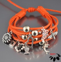  Bransoletki sznurkowe z zawieszkami charms